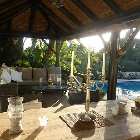 Villa Breeze Boutique Guest Rooms, Marbella Sitio de Calahonda Eksteriør bilde