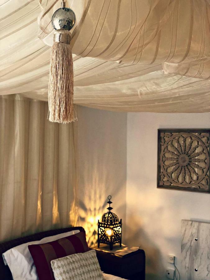 Villa Breeze Boutique Guest Rooms, Marbella Sitio de Calahonda Eksteriør bilde